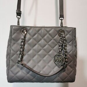 Grey/Silver Quilted Satchel/Crossbody EUC #255